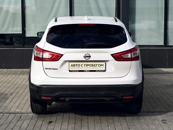 Nissan Qashqai II с пробегом 2016 года, цена 1 699 000 рублей, 79218 км, внедорожник, Автокод Объявления