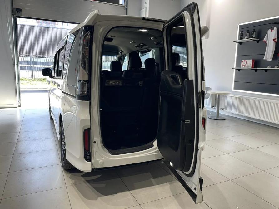Honda Stepwgn V Рестайлинг Москва  - изображение 19
