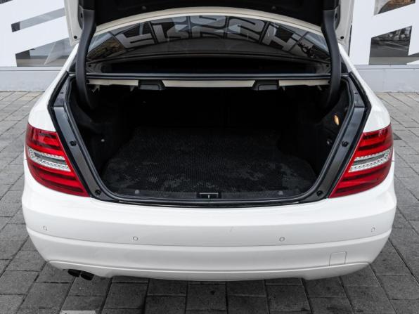 Mercedes-Benz C-Класс III (W204) Рестайлинг с пробегом 2011 года, цена 1 425 000 рублей, 138176 км, седан, Автокод Объявления