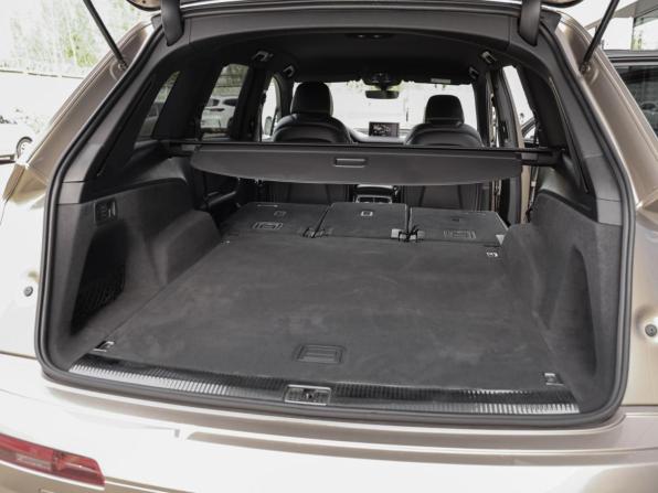 Audi Q7 II (4M) с пробегом 2018 года, цена 4 099 000 рублей, 174000 км, внедорожник, Автокод Объявления