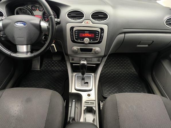 Ford Focus II Рестайлинг с пробегом 2010 года, цена 656 000 рублей, 247805 км, седан, Автокод Объявления