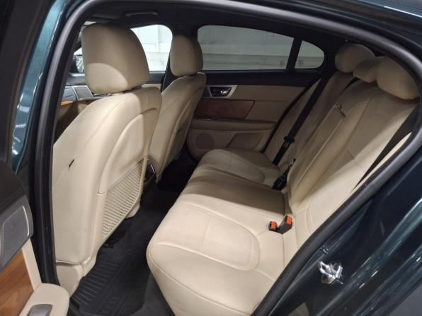 Jaguar XF I Рестайлинг с пробегом 2013 года, цена 1 369 000 рублей, 179836 км, седан, Автокод Объявления