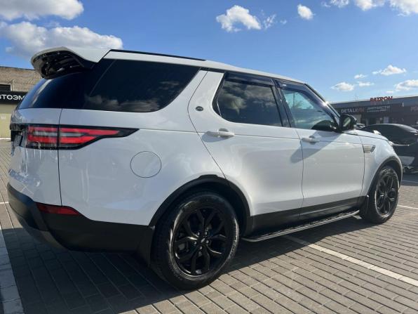 Land Rover Discovery V с пробегом 2018 года, цена 3 390 000 рублей, 168010 км, внедорожник, Автокод Объявления