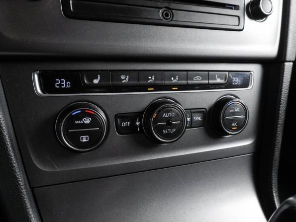 Volkswagen Golf VII с пробегом 2013 года, цена 999 000 рублей, 189392 км, хэтчбек, Автокод Объявления