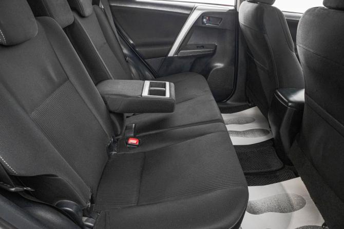 Toyota RAV4 IV (XA40) с пробегом 2013 года, цена 1 859 000 рублей, 179000 км, внедорожник, Автокод Объявления