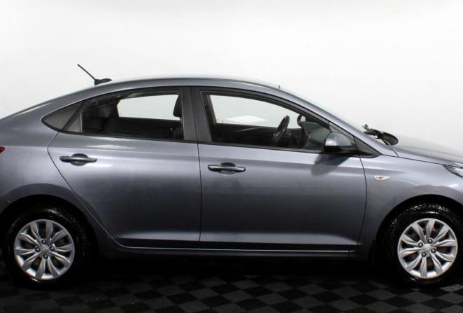 Hyundai Solaris II Рестайлинг с пробегом 2021 года, цена 1 215 000 рублей, 184912 км, седан, Автокод Объявления