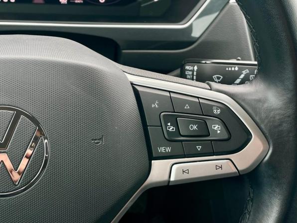 Volkswagen Tiguan II Рестайлинг с пробегом 2021 года, цена 2 270 000 рублей, 55300 км, внедорожник, Автокод Объявления