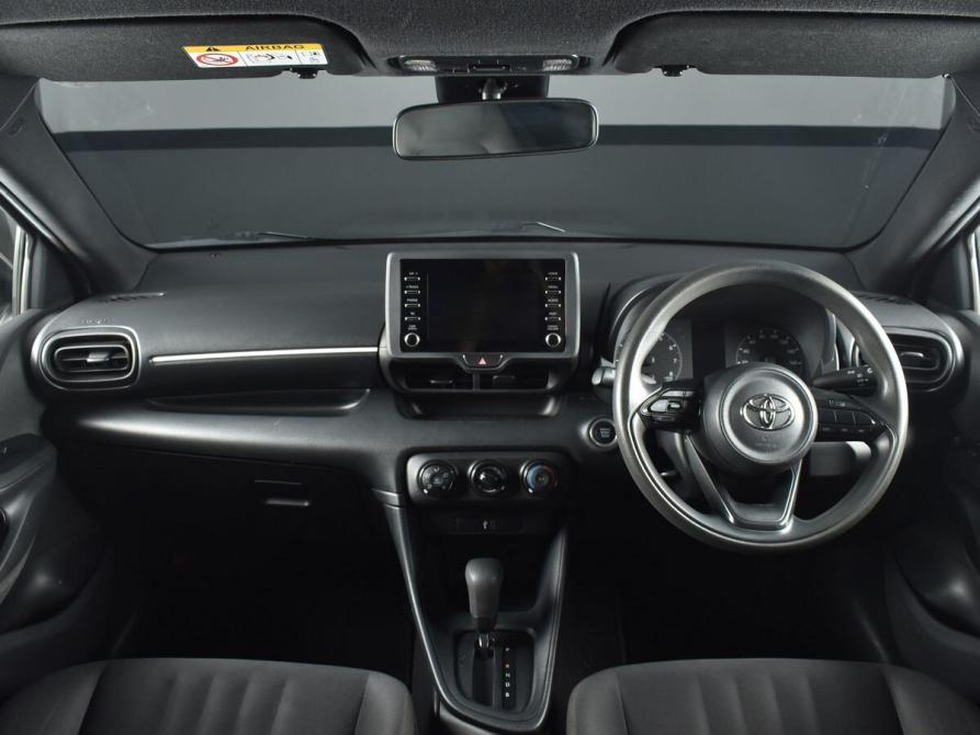 Toyota Yaris IV Кемерово  - изображение 7