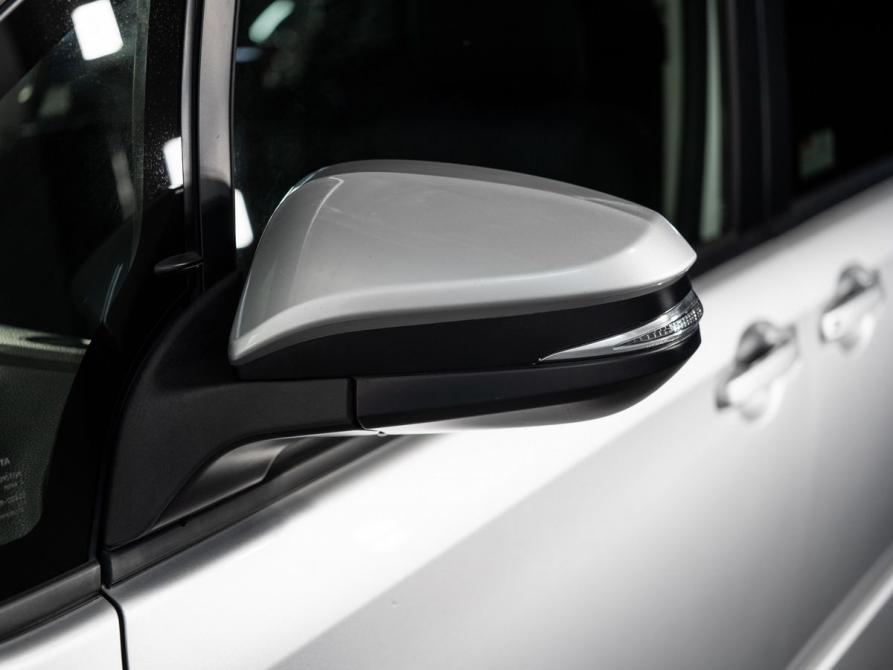 Toyota Voxy III (R80) Иркутск  - изображение 21