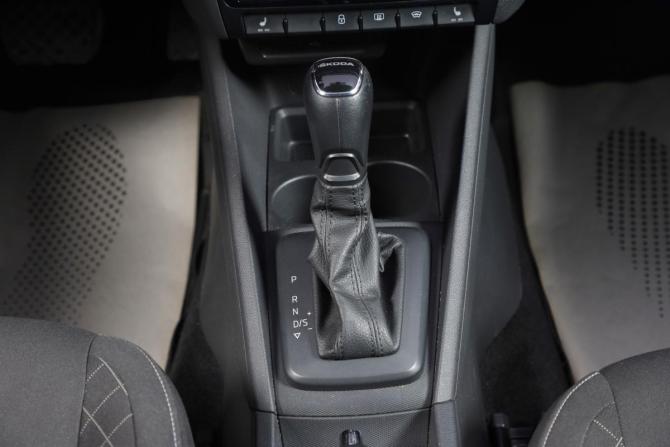 Skoda Rapid II с пробегом 2020 года, цена 1 599 000 рублей, 75002 км, лифтбек, Автокод Объявления