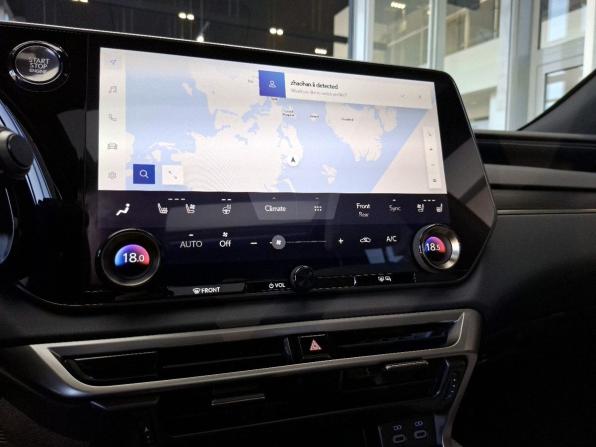 Lexus RX V с пробегом 2023 года, цена 9 499 000 рублей, 9020 км, внедорожник, Автокод Объявления