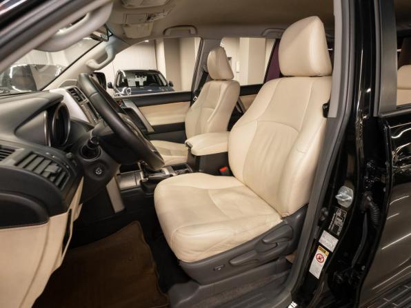Toyota Land Cruiser Prado 150 Series с пробегом 2011 года, цена 2 600 000 рублей, 267563 км, внедорожник, Автокод Объявления