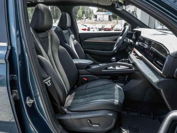Geely Monjaro I с пробегом 2023 года, цена 2 796 000 рублей, 90008 км, внедорожник, Автокод Объявления