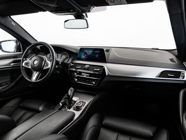 BMW 5 серии VII (G30/G31/G38) с пробегом 2020 года, цена 3 099 000 рублей, 184000 км, седан, Автокод Объявления