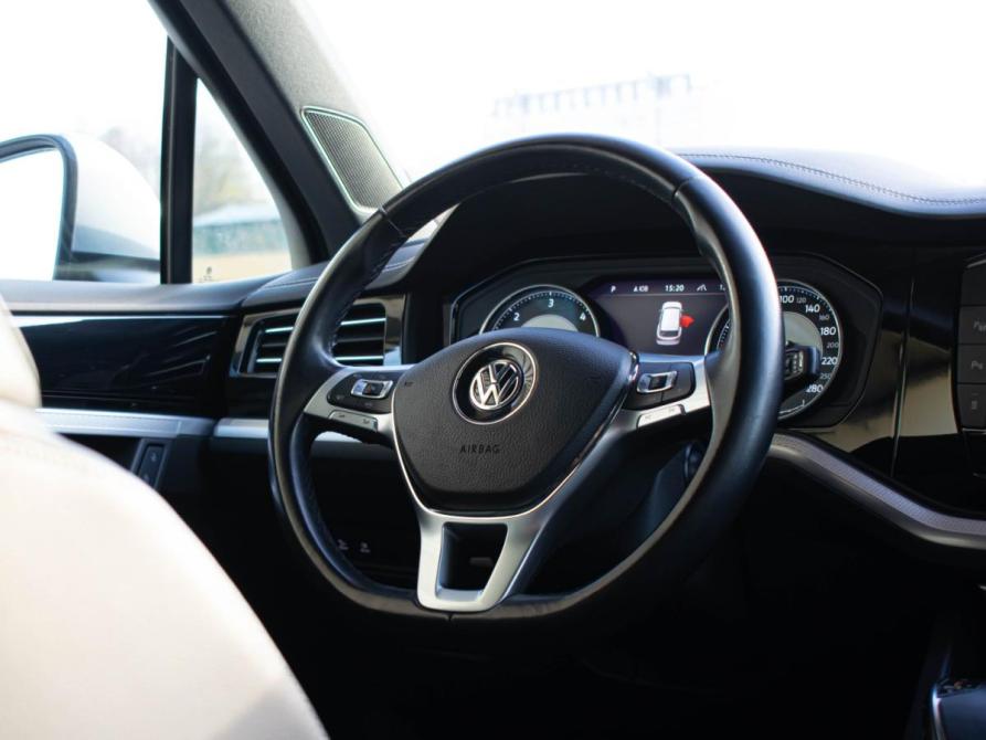 Volkswagen Touareg III Москва  - изображение 13