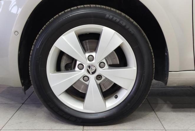 Skoda Octavia III (A7) Рестайлинг с пробегом 2020 года, цена 2 130 000 рублей, 137005 км, лифтбек, Автокод Объявления