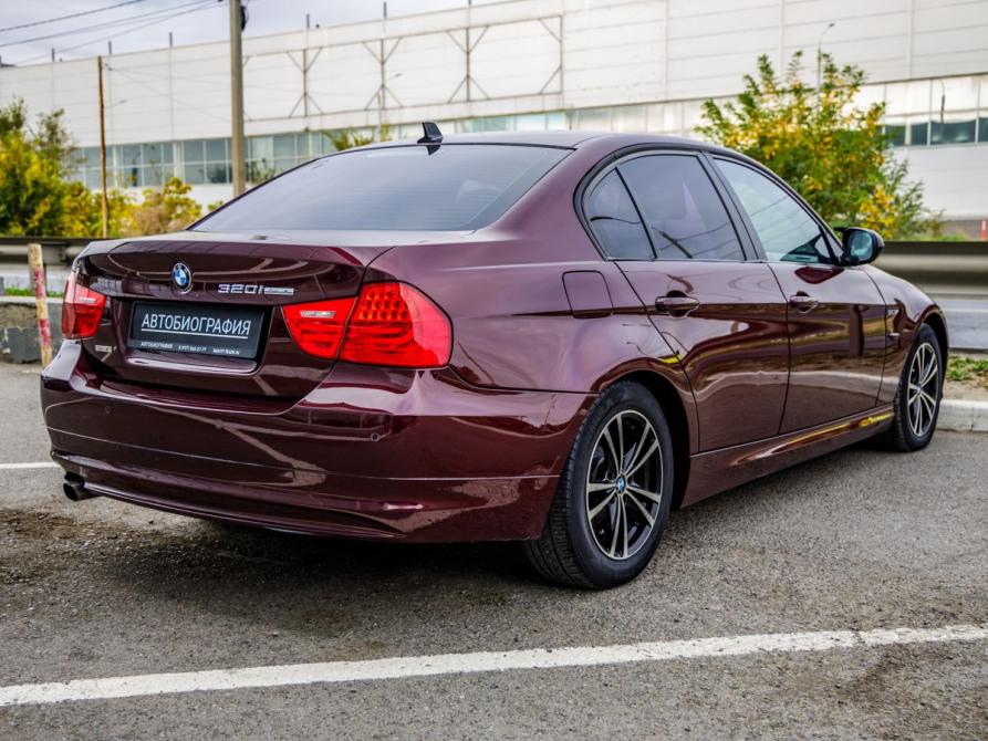 BMW 3 серии V (E90/E91/E92/E93) Рестайлинг Волгоград  - изображение 7