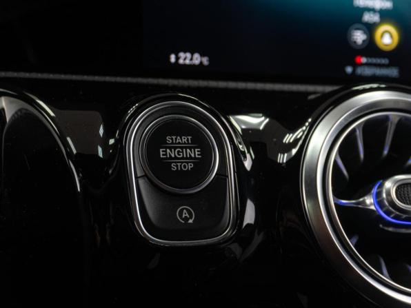 Mercedes-Benz CLA II (C118 X118) с пробегом 2020 года, цена 2 839 000 рублей, 110026 км, седан, Автокод Объявления