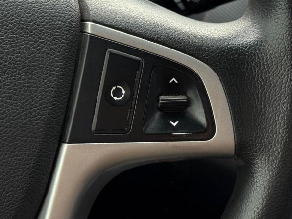 Hyundai Solaris I с пробегом 2014 года, цена 1 069 000 рублей, 143780 км, седан, Автокод Объявления