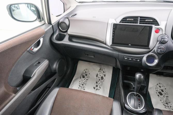Honda Fit Shuttle I с пробегом 2012 года, цена 729 000 рублей, 243094 км, универсал, Автокод Объявления