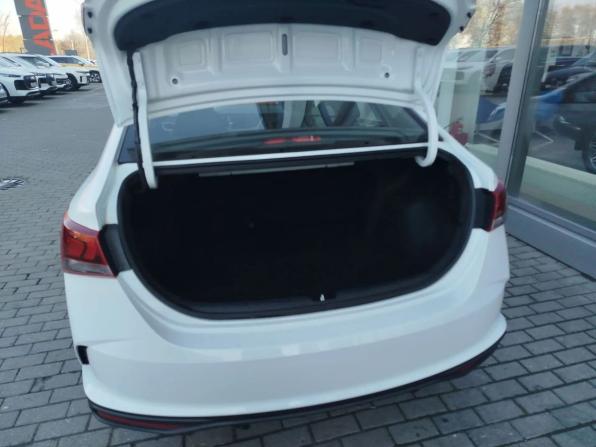 Hyundai Solaris II Рестайлинг с пробегом 2021 года, цена 1 345 000 рублей, 87792 км, седан, Автокод Объявления