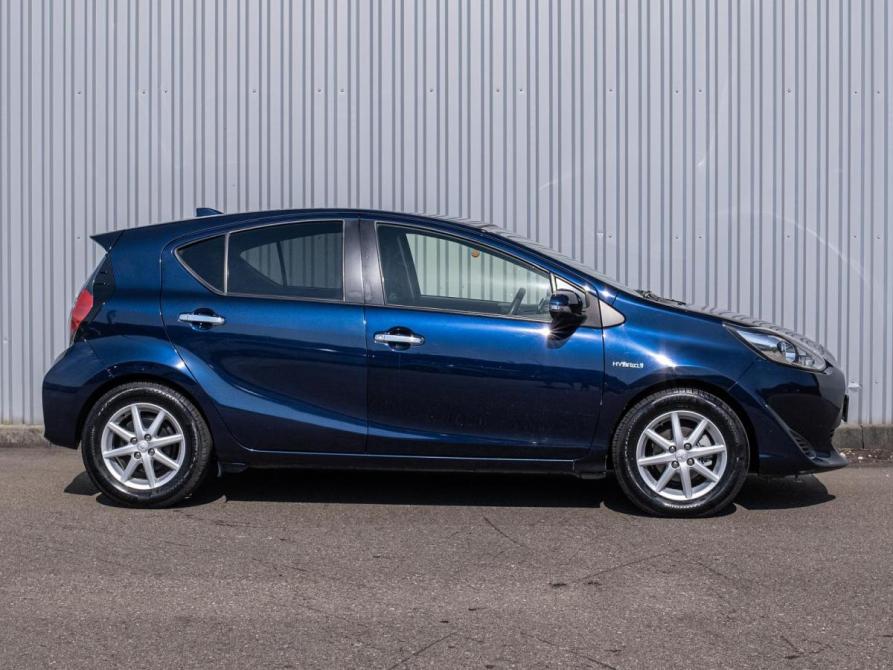 Toyota Aqua I Рестайлинг 2 Сочи  - изображение 5