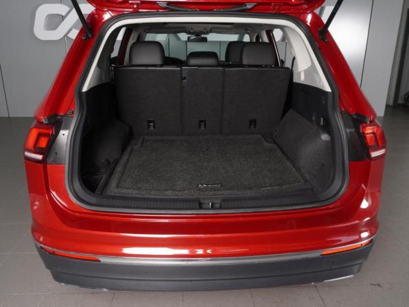 Volkswagen Tiguan II с пробегом 2019 года, цена 2 489 000 рублей, 78128 км, внедорожник, Автокод Объявления