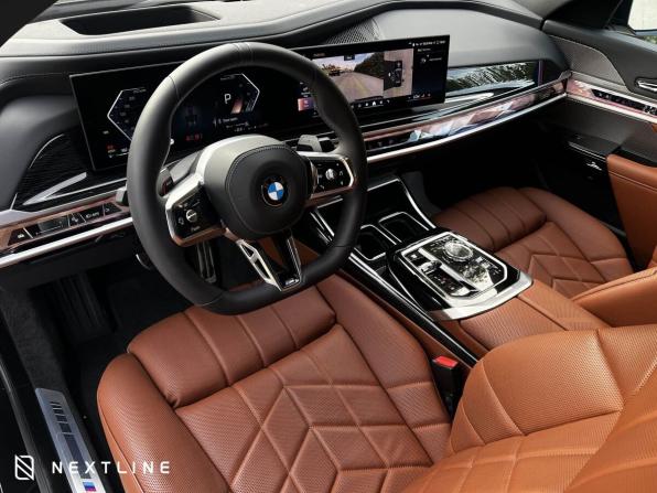 Новый BMW 7 серии VII (G70) Рестайлинг 2026 года, цена 13 990 000 рублей, седан, Автокод Объявления