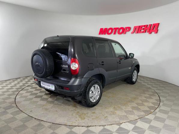 Chevrolet Niva I Рестайлинг с пробегом 2016 года, цена 473 000 рублей, 213828 км, внедорожник, Автокод Объявления