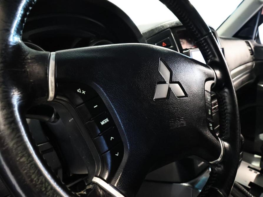 Mitsubishi Pajero IV Рестайлинг 1 Тула  - изображение 16