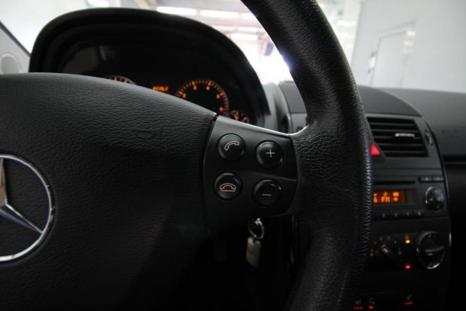 Mercedes-Benz A-Класс II (W169) Рестайлинг с пробегом 2012 года, цена 1 100 000 рублей, 55000 км, хэтчбек, Автокод Объявления