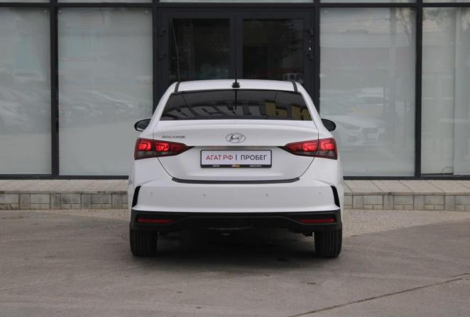 Hyundai Solaris II Рестайлинг с пробегом 2021 года, цена 1 660 000 рублей, 84642 км, седан, Автокод Объявления