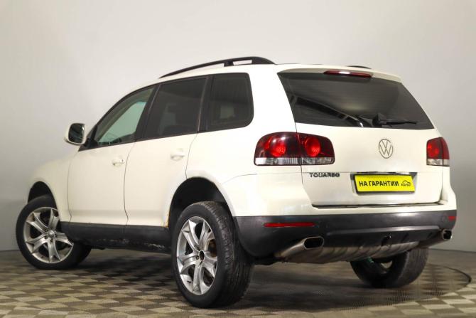 Volkswagen Touareg I Рестайлинг с пробегом 2008 года, цена 949 000 рублей, 427000 км, внедорожник, Автокод Объявления