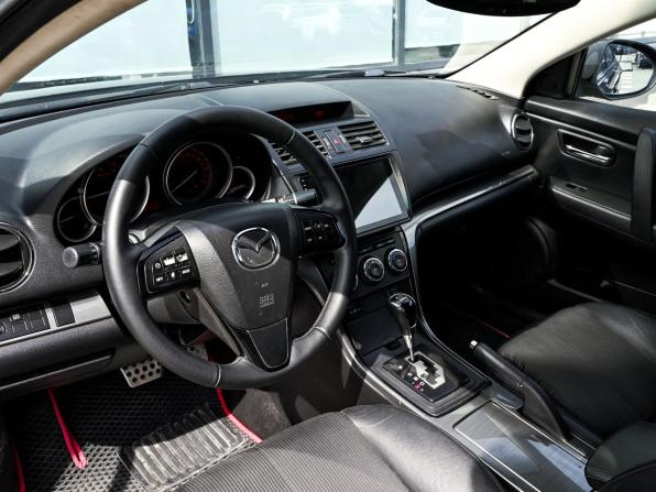 Mazda 6 II (GH) Рестайлинг с пробегом 2010 года, цена 999 000 рублей, 196600 км, седан, Автокод Объявления