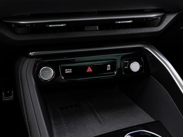 Audi Q5 III с пробегом 2026 года, цена 6 099 000 рублей, 56 км, внедорожник, Автокод Объявления