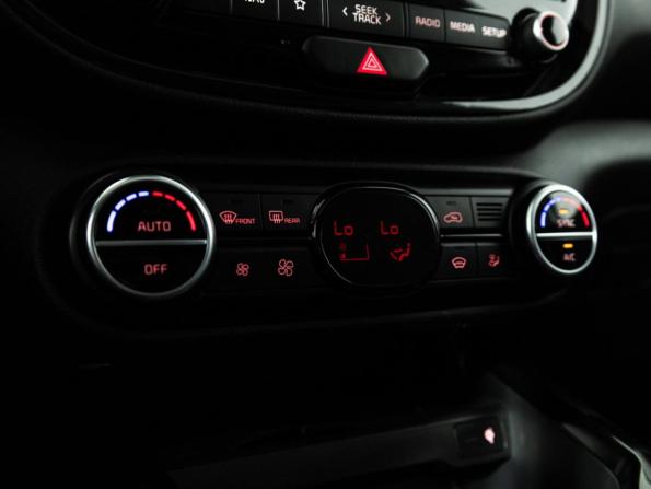 Kia Soul III с пробегом 2019 года, цена 2 370 000 рублей, 47950 км, хэтчбек, Автокод Объявления