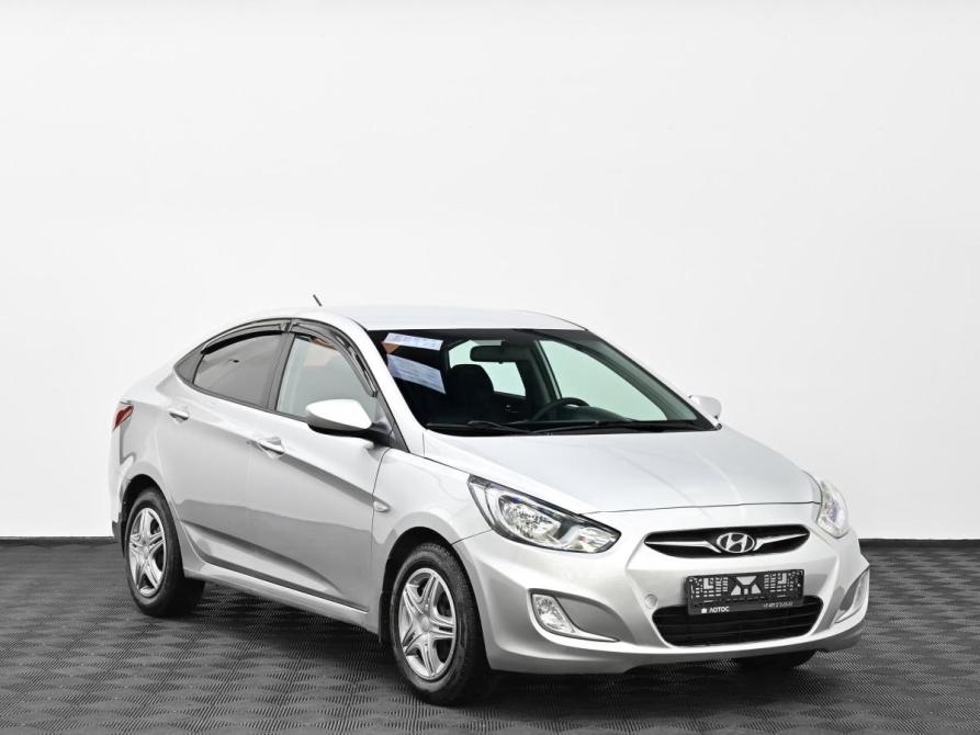 Hyundai Solaris I Москва  - изображение 1