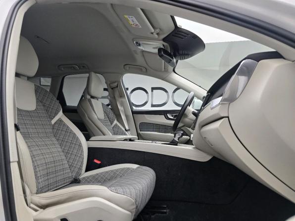 Volvo XC60 II с пробегом 2018 года, цена 3 114 000 рублей, 141525 км, внедорожник, Автокод Объявления