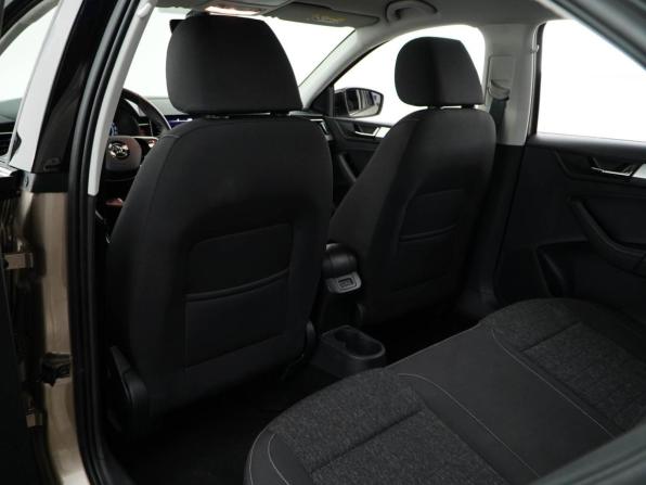 Skoda Rapid II с пробегом 2021 года, цена 2 150 046 рублей, 29980 км, лифтбек, Автокод Объявления