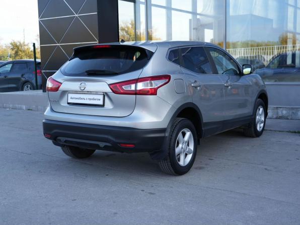 Nissan Qashqai II с пробегом 2015 года, цена 1 250 000 рублей, 217918 км, внедорожник, Автокод Объявления