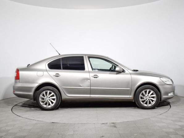Skoda Octavia II (A5) Рестайлинг с пробегом 2009 года, цена 575 000 рублей, 205970 км, лифтбек, Автокод Объявления