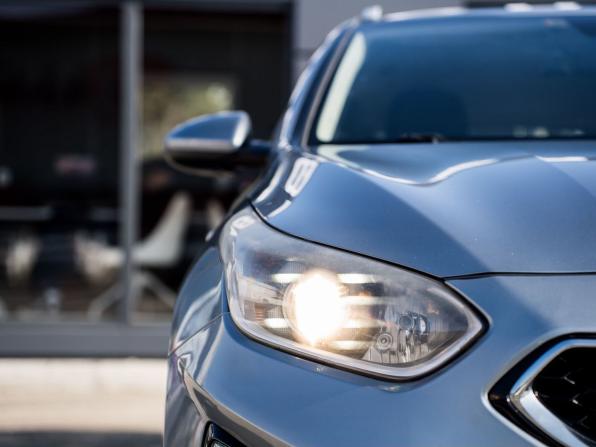 Kia Ceed III с пробегом 2019 года, цена 1 790 000 рублей, 107518 км, универсал, Автокод Объявления