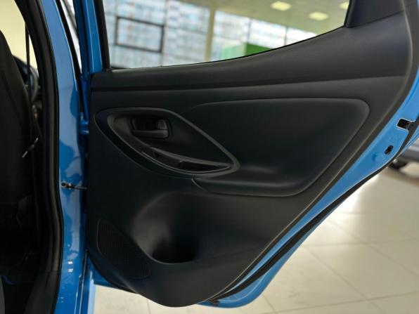 Toyota Yaris IV с пробегом 2020 года, цена 1 375 000 рублей, 37710 км, хэтчбек, Автокод Объявления