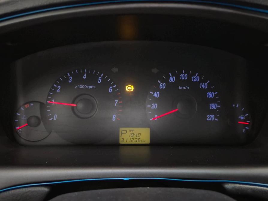 Hyundai Elantra III (XD2) Рестайлинг Альметьевск  - изображение 16