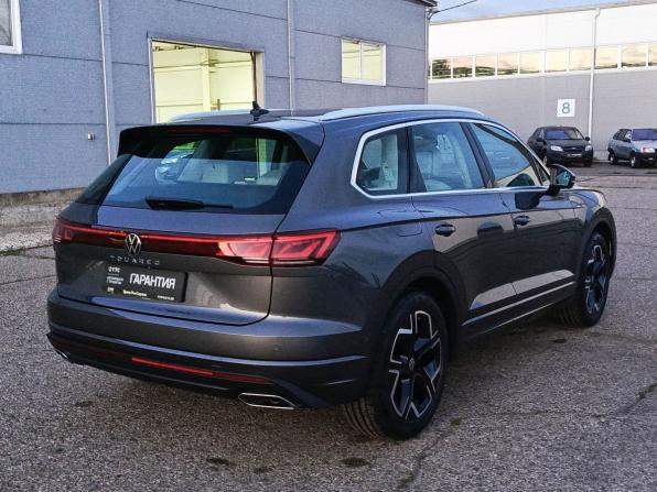 Volkswagen Touareg III Рестайлинг с пробегом 2025 года, цена 13 550 000 рублей, 21 км, внедорожник, Автокод Объявления