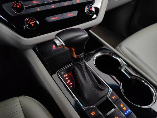 Kia Carnival III с пробегом 2019 года, цена 3 095 000 рублей, 103408 км, минивэн, Автокод Объявления