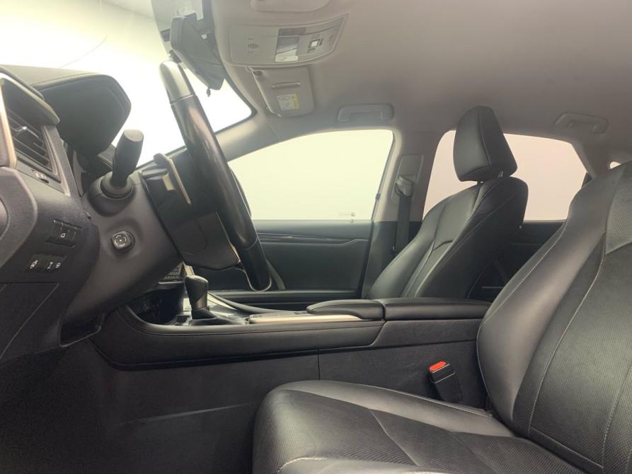 Lexus RX IV Рестайлинг Мурманск  - изображение 18