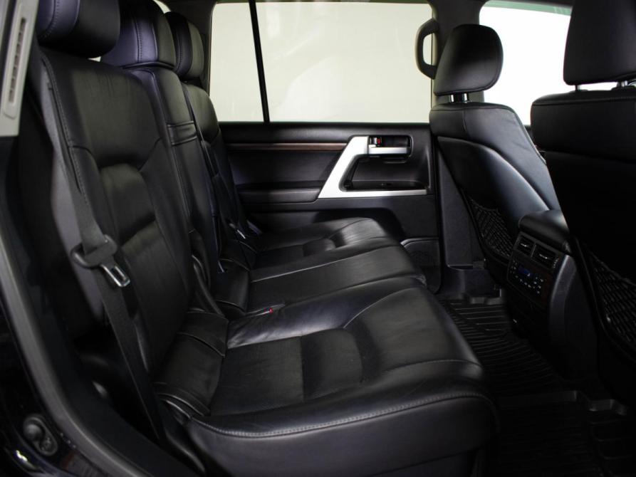 Toyota Land Cruiser 200 Series Рестайлинг 2 Москва  - изображение 10