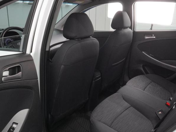 Hyundai Solaris I Рестайлинг с пробегом 2014 года, цена 1 145 000 рублей, 128523 км, хэтчбек, Автокод Объявления