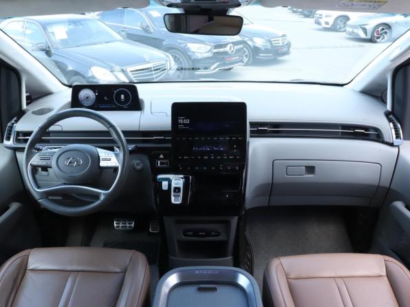 Hyundai Staria I с пробегом 2022 года, цена 5 490 000 рублей, 96632 км, минивэн, Автокод Объявления
